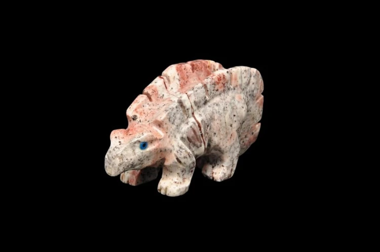 * STEATYT KAMIEŃ MYDLANY INTERESUJĄCA FIGURKA DINOZAUR NR 25 *