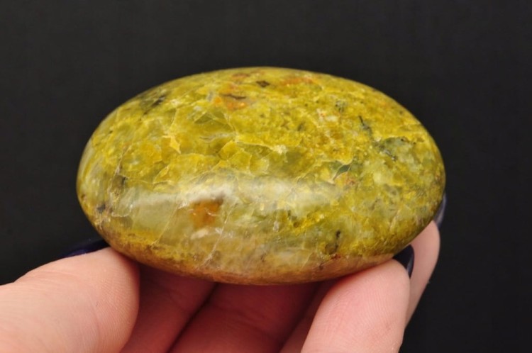 * OPAL ZIELONY MADAGASKAR CUDOWNA BARWA POLEROWANY SZLIFOWANY NR GO10 *