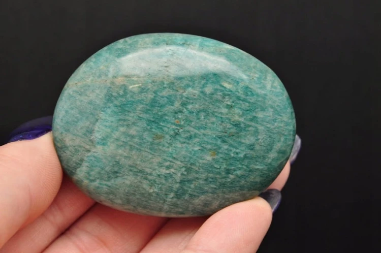 * AMAZONIT MADAGASKAR MINERAŁ NATURALNY DO MASAŻU NR APG02 *