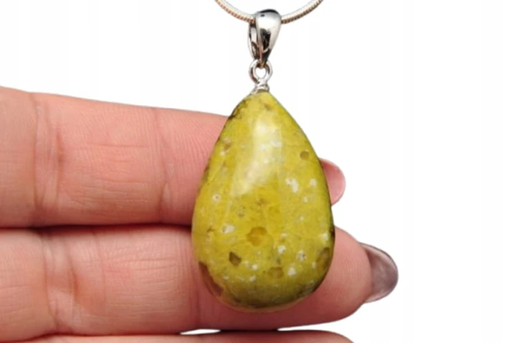* OPAL ZIELONY ZAWIESZKA KAMIEŃ NATURALNY INTENSYWNA BARWA NR 14 *