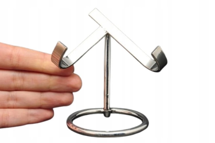 * METALOWY PODSTAWEK PODSTAWKA STOJAK DO MINERAŁÓW SERC EKSPOZYTOR 8 CM *