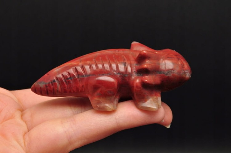* JASPIS CZERWONY PIĘKNA FIGURKA AKSOLOTL AMBYSTOMA MEKSYKAŃSKA NR 7 *