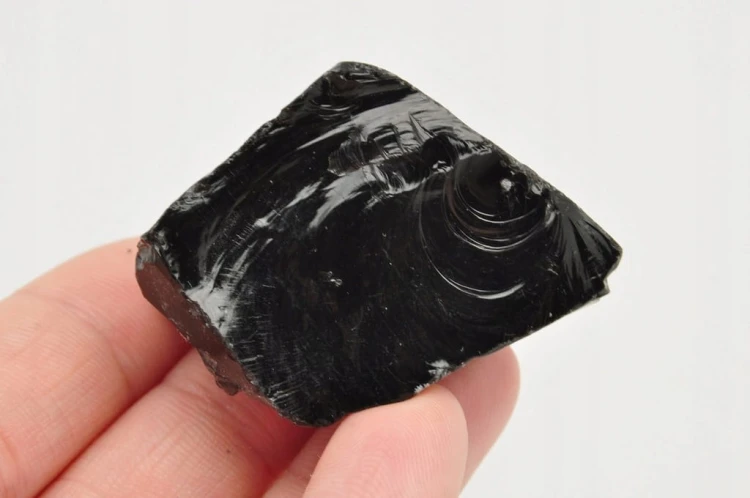 * OBSYDIAN ŚNIEŻNY MEKSYK MINERAŁ NATURALNY MAŁE INKLUZJE NR 1 *