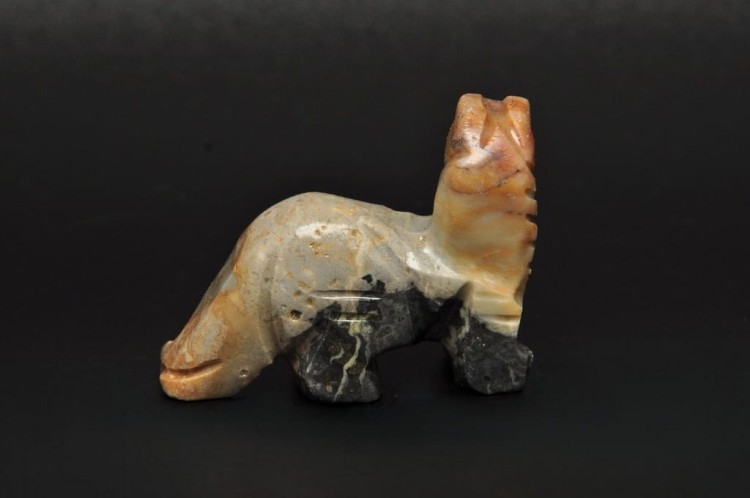 * STEATYT KAMIEŃ MYDLANY DINOZAUR WIELOKOLOROWY MINERAŁ FIGURKA NR 58 *