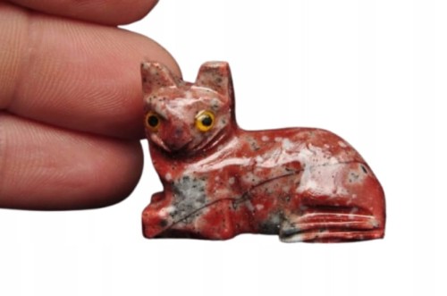 * STEATYT KAMIEŃ MYDLANY FIGURKA KOT CZERWONA BARWA OKAZ NR 72 *