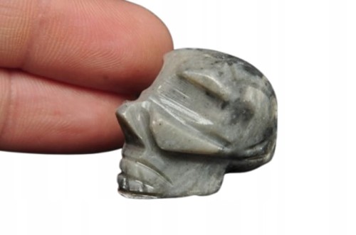 * STEATYT KAMIEŃ MYDLANY FIGURKA CZASZKA SZARY KOLOR POLEROWANY OKAZ NR 67