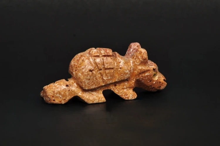 * STEATYT KAMIEŃ MYDLANY PANCERNIK PIĘKNA FIGURKA JAKO DEKORACJA NR 60 *