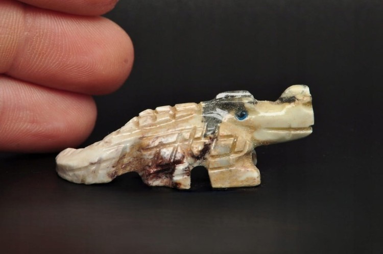 * STEATYT KAMIEŃ MYDLANY PERU KROKODYL NATURALNY OKAZ CIEKAWY PRZEKRÓJ 104