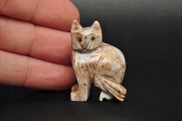 * STEATYT KAMIEŃ MYDLANY PERU KOT JASNA BARWA ELEGANCKA OZDOBA NR 100 *