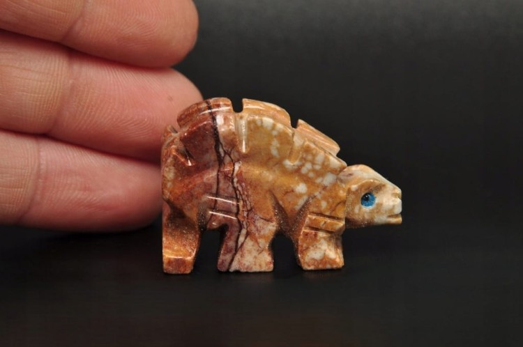 * STEATYT KAMIEŃ MYDLANY PERU DINOZAUR KAMIEŃ NATURALNY JAKO OZDOBA NR 82 *