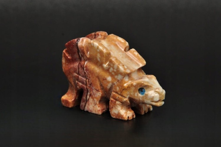 * STEATYT KAMIEŃ MYDLANY PERU DINOZAUR KAMIEŃ NATURALNY JAKO OZDOBA NR 82 *