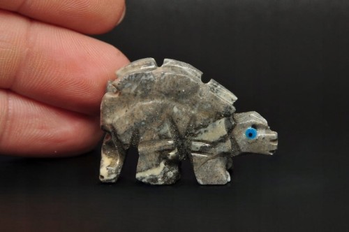 * STEATYT KAMIEŃ MYDLANY PERU DINOZAUR MINERAŁ NATURALNY RĘKODZIEŁO NR 83 *