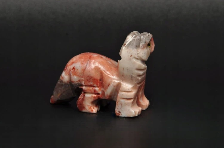 * STEATYT KAMIEŃ MYDLANY PERU DINOZAUR DOSKONAŁY MINERAŁ DO KOLEKCJI NR 78