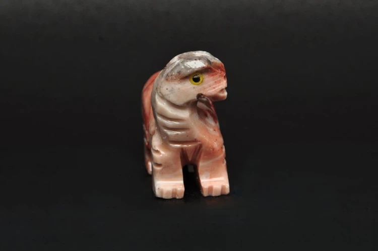 * STEATYT KAMIEŃ MYDLANY PERU DINOZAUR DOSKONAŁY MINERAŁ DO KOLEKCJI NR 78