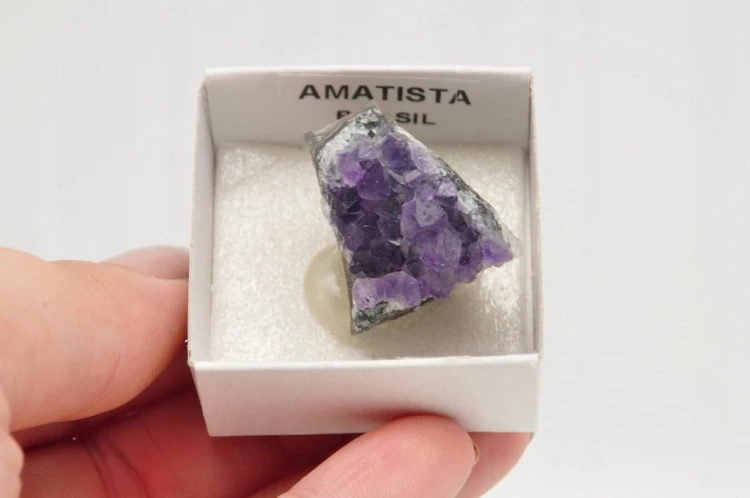 * AMETYST SZCZOTKA BRAZYLIA NATURALNY OKAZ W PUDEŁKU NR 9 *