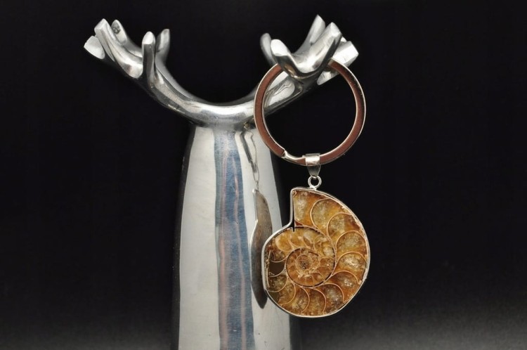 * AMONIT MADAGASKAR BRELOK BRELOCZEK DOSKONAŁY POMYSŁ NA PREZENT NR 9 *