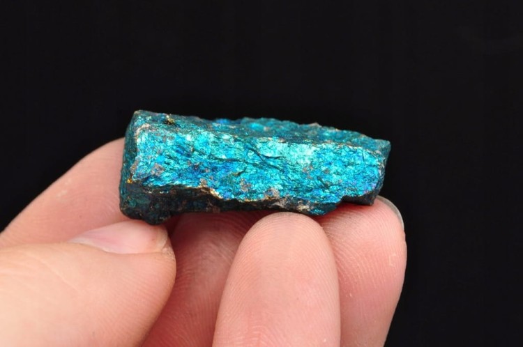 * CHALKOPIRYT MEKSYK JASNONIEBIESKI KOLOR INTERESUJĄCY BŁYSK MINERAŁ NR 7 *