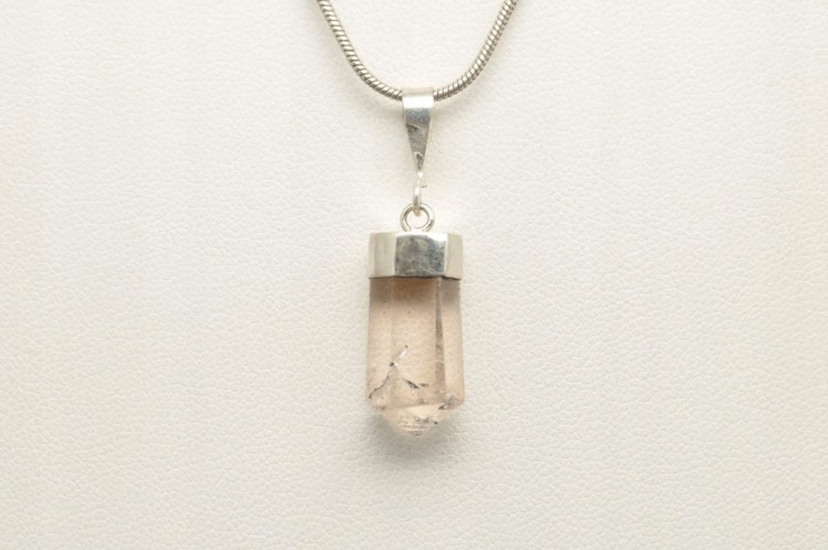 * TOPAZ PAKISTAN CUDOWNA ZAWIESZKA NATURALNY MINERAŁ NR 15 *