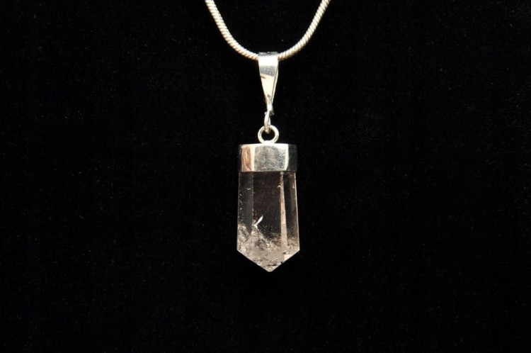 * TOPAZ PAKISTAN CUDOWNA ZAWIESZKA NATURALNY MINERAŁ NR 15 *