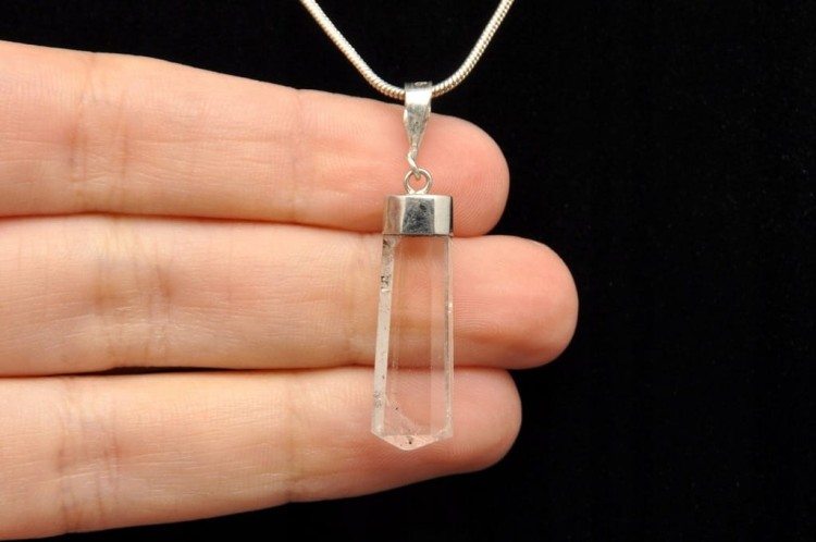 * TOPAZ PAKISTAN PODŁUŻNA ZAWIESZKA ŚLICZNY PRZEZROCZYSTY OKAZ NR 16 *