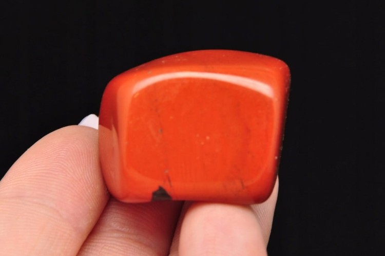 * JASPIS CZERWONY RPA NATURALNY BĘBNOWANY MINERAŁ JAKO PREZENT NR 11 *