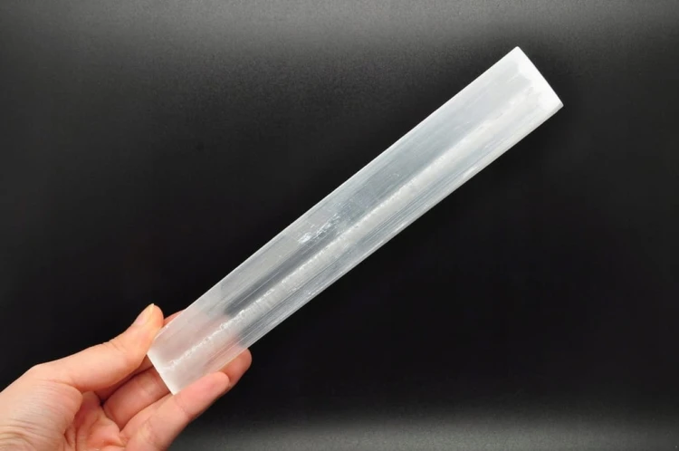 * SELENIT GIPS MAROKO DŁUGI OKAZ 20 CM ŚLICZNY KAMIEŃ DO KOLEKCJI NR 2 *