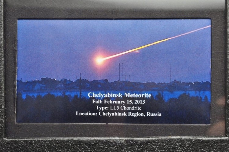 * METEORYT CZELABIŃSK CHELYABINSK ROSJA W RAMCE DOSKONAŁY NA PREZENT NR 5 *