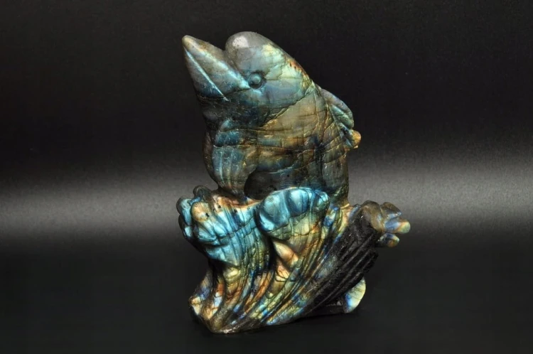 * LABRADORYT MADAGASKAR FIGURKA RZEŹBA DELFIN PIĘKNIE WYPOLEROWANY NR 5 *