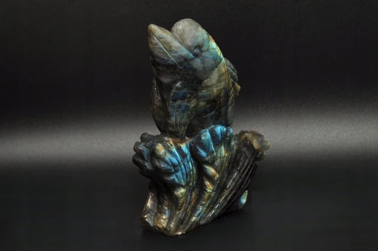 * LABRADORYT MADAGASKAR FIGURKA RZEŹBA DELFIN PIĘKNIE WYPOLEROWANY NR 5 *