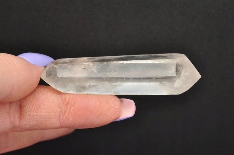 * KRYSZTAŁ GÓRSKI MADAGASKAR NATURALNY CZYSTY MINERAŁ DWUSTRONNY SZPIC 1 *