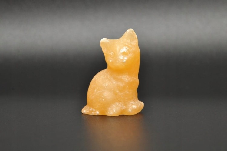 * KALCYT ŻÓŁTY PIĘKNA FIGURKA KOT NATURALNY MINERAŁ NR 1 *