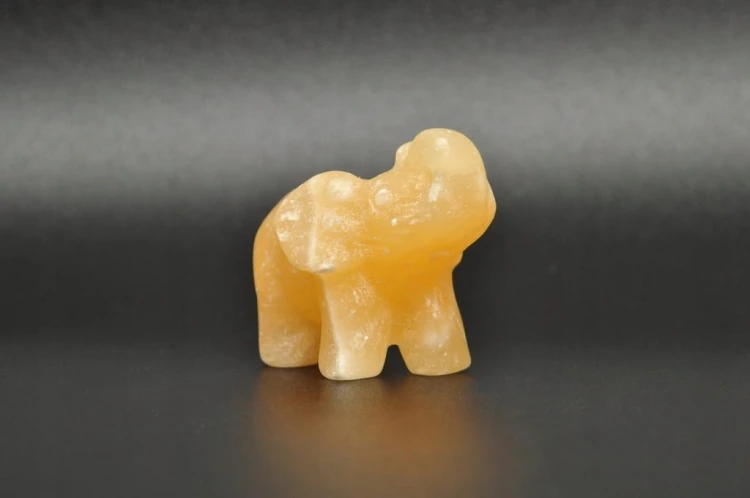 * KALCYT ŻÓŁTY PIĘKNA FIGURKA SŁOŃ UROKLIWY PREZENT NR 5 *