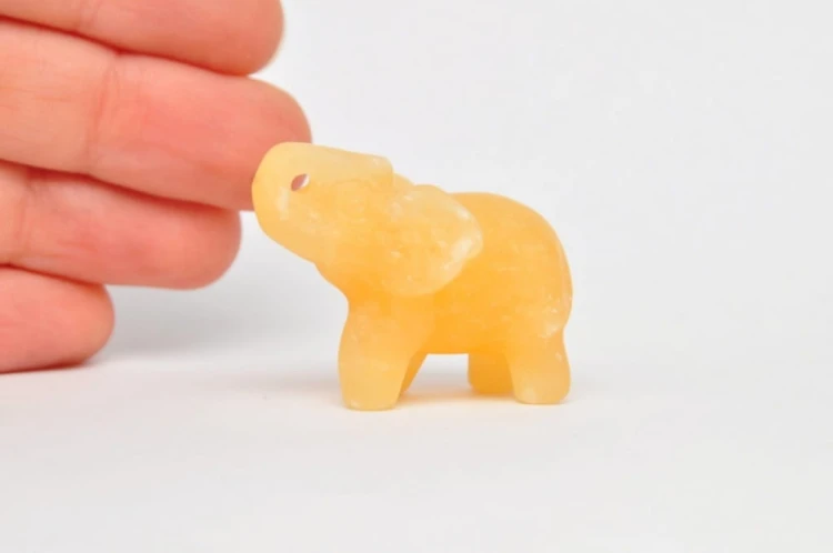 * KALCYT ŻÓŁTY UROKLIWA FIGURKA SŁOŃ ŚLICZNA BARWA NR 4 *