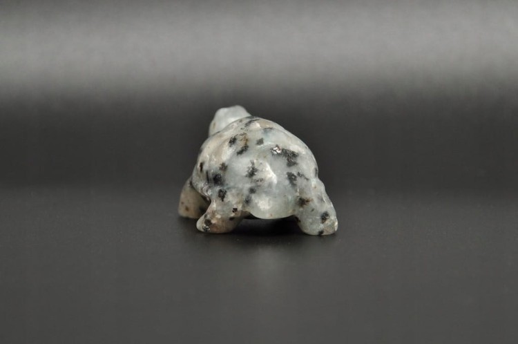 * JASPIS KIWI MAŁA FIGURKA ŻÓŁW INTERESUJĄCY MINERAŁ UROCZY OKAZ NR 7 *