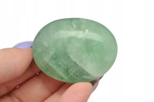 * FLUORYT MADAGASKAR MINERAŁ NATURALNY IDEALNY DO MASAŻU NR FG05 *