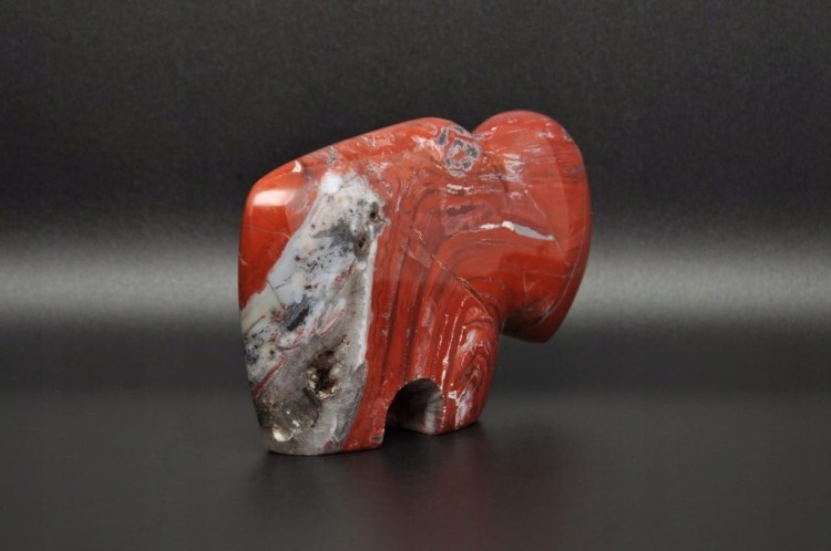 * JASPIS CZERWONY RPA INTERESUJĄCA FIGURKA BAWÓŁ PIĘKNA BARWA NR 1 *