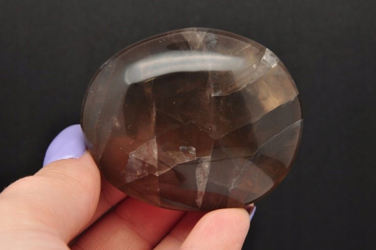 * KWARC DYMNY MADAGASKAR NATURALNY MINERAŁ PALM STONE PIĘKNA TĘCZA NR GKD09