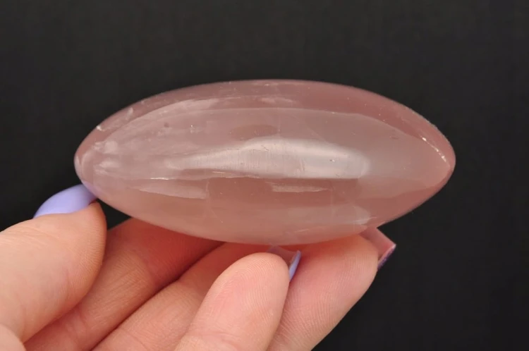 * KWARC RÓŻOWY MADAGASKAR PALM STONE INTENSYWNA BARWA ŚWIETNY POŁYSK KR11 *