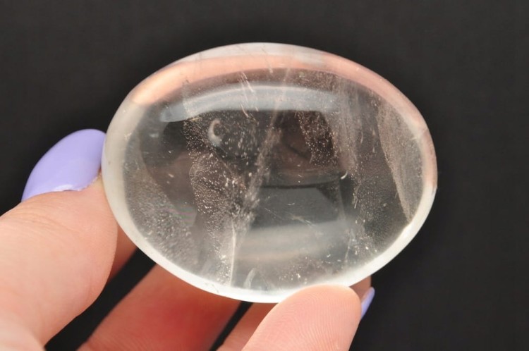 * KRYSZTAŁ GÓRSKI MADAGASKAR PALM STONE MAŁY CZYSTY MINERAŁ DO MASAŻU KG01