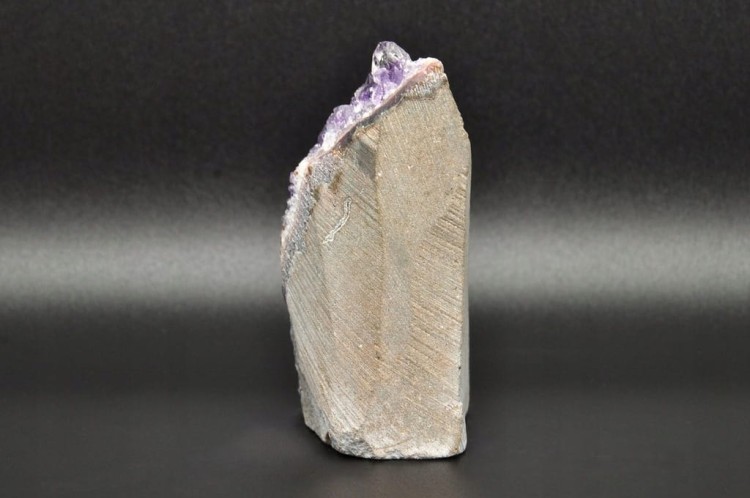 * AMETYST URUGWAJ UROCZY OKAZ PIĘKNY NATURALNY MINERAŁ NR 11 *