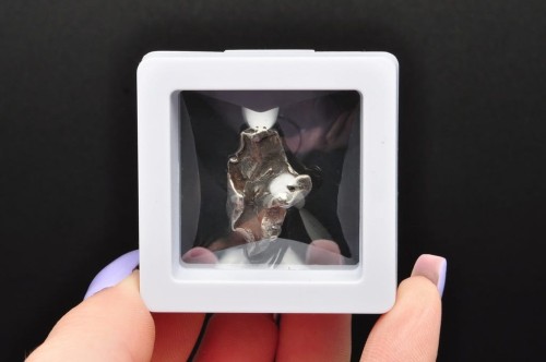 * METEORYT GEBEL KAMIL EGIPT ZJAWISKOWY OKAZ DO KOLEKCJI W RAMCE 3D NR 1 *