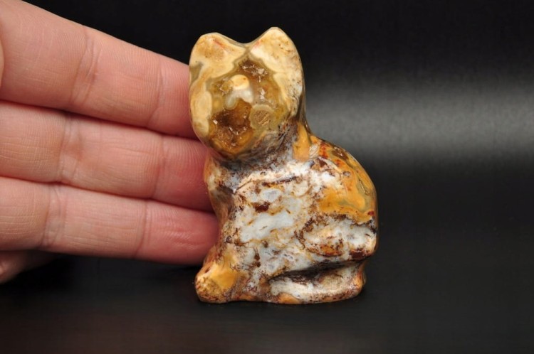 * JASPIS OCEANICZNY ORBIKULARNY KOT FIGURKA RZEŹBA MINERAŁ NATURALNY NR 2 *