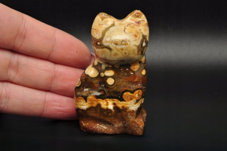 * JASPIS OCEANICZNY ORBIKULARNY SZLIFOWANY POLEROWANY KOT FIGURKA RZEŹBA 1