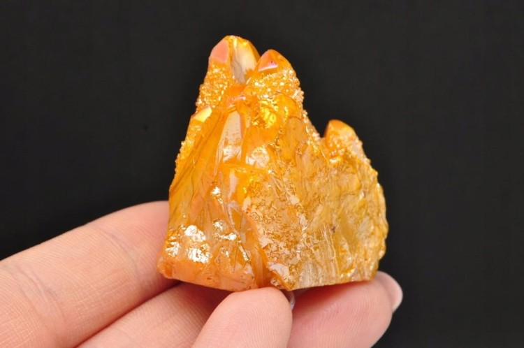 * KWARC POMARAŃCZOWY ORANGE AURA MINERAŁ O PIĘKNYM BŁYSKU NR 1 *
