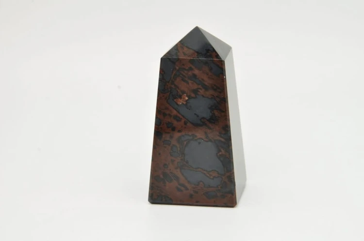 * OBSYDIAN MAHONIOWY ARMENIA OBELISK DOSKONALE WYPOLEROWANA WIEŻA NR 1 *