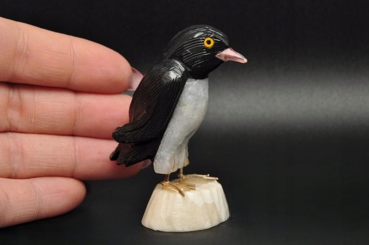 * ONYKS ARAGONIT KWARC FIGURKA RZEŹBA PINGWIN DO KOLEKCJI NR 4 *