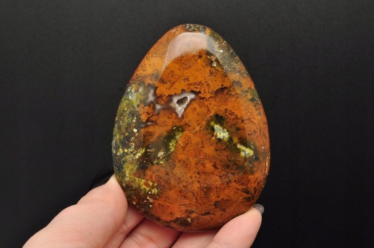 * OPAL ZIELONY PŁASKI MINERAŁ ZIELONO-BRĄZOWA BARWA SZLIFOWANY OKAZ NR 3 *