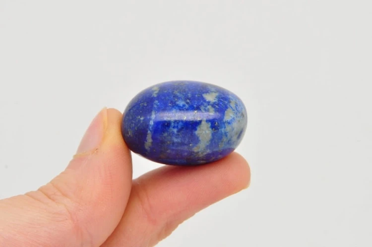 * LAPIS LAZULI AFGANISTAN NATURALNY MINERAŁ BĘBNOWANY DO KOLEKCJI NR 9 *