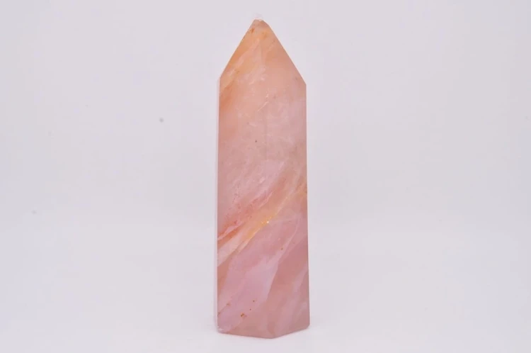 * KWARC Z HEMATYTEM MADAGASKAR OBELISK WIEŻA JASNY KOLOR NR 3 *