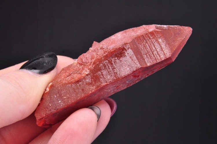 * KWARC Z HEMATYTEM NATURALNY KWARC ŻELAZISTY INTENSYWNY KOLOR NR 4 *